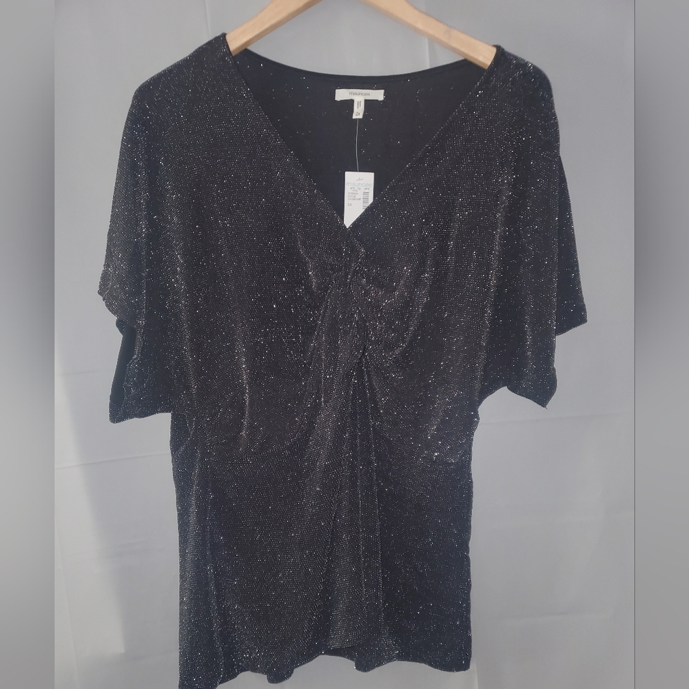 NWT Maurices 2X Black Metallic Mesh Twist Front Short Sleeve‎ Top